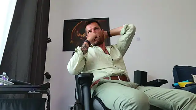Chat +18 de ChrisKox ao vivo