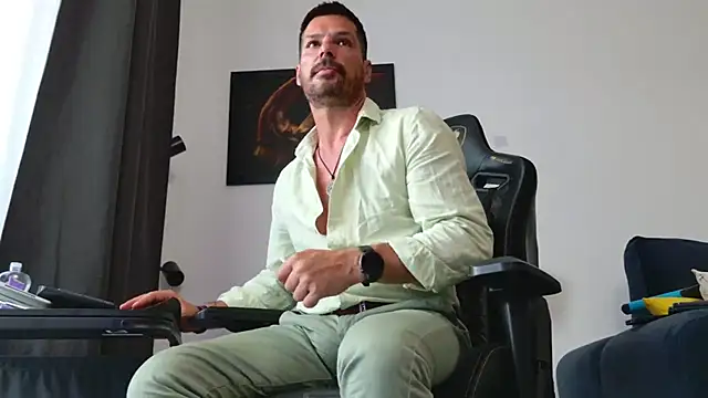 Chat +18 de ChrisKox ao vivo