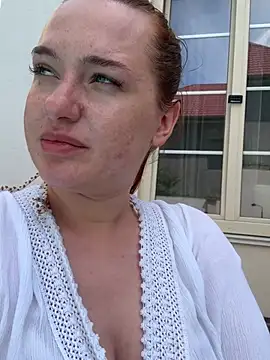 LisaElfy – Naživo XXX chat
