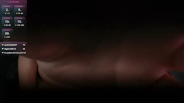 Iris_Roses' Live XXX Chat