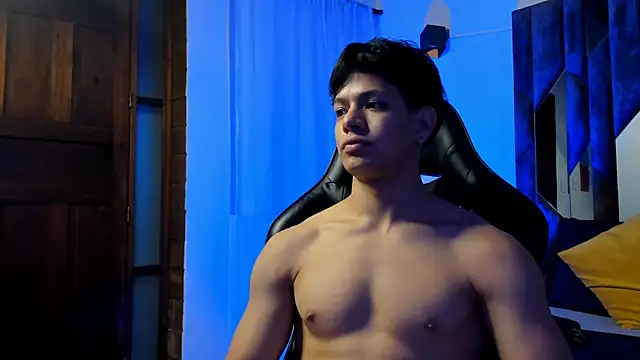TonyPetrovjs live XXX chat