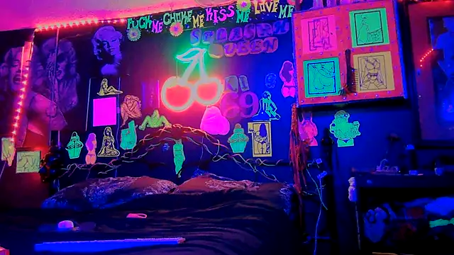Splash_Queen420's Live XXX Chat
