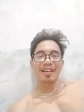 Chat XXX Live traiwe06