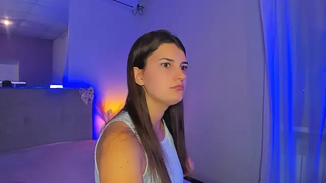 Laura_Leee – Naživo XXX chat