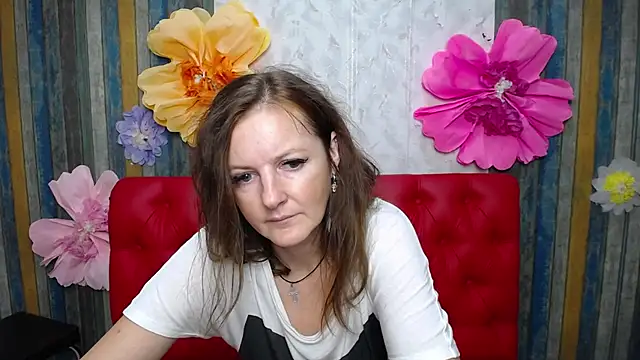 Živý XXX chat MeganPirs