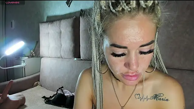 Živý XXX chat Kira_Key