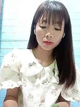 Онлайн чат XXX AmyLinee01