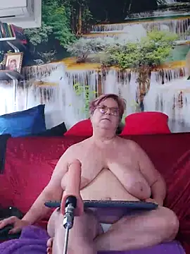 QueenPammy1 现场XXX聊天