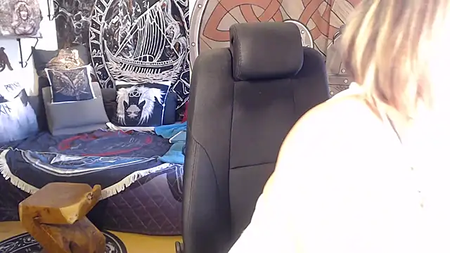 Czat XXX na żywo – TittenMichelle