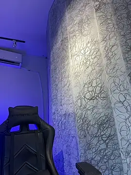 saracaball_ live XXX chat