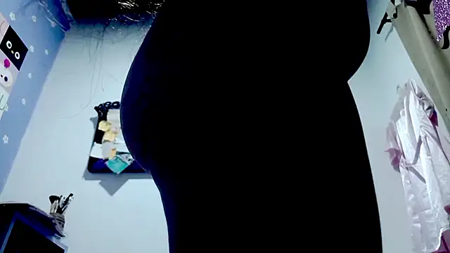 PetiteIvoryQueen19's Live XXX Chat
