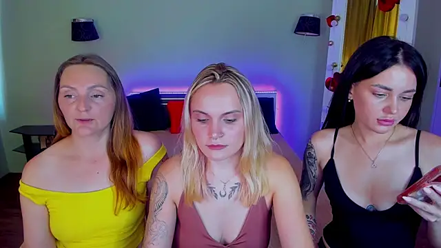 Онлайн чат XXX MagicEyess