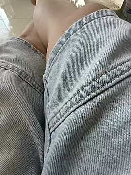 Lili_2love 现场XXX聊天