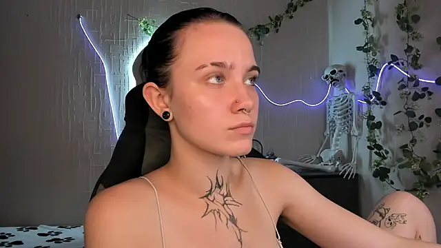 Elastikisss Chat XXX in diretta