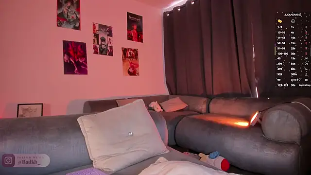kiryBn Live XXX chat