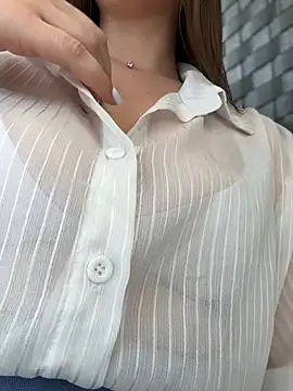 צ'אט XXX בשידור חי של CrazyTori