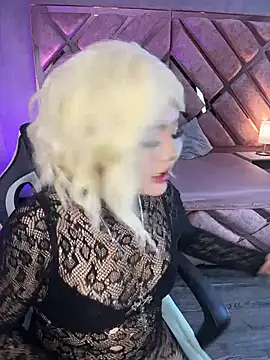 Chat XXX en directo de lya_nekko_