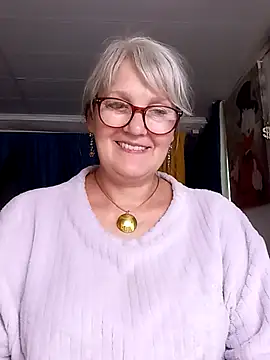 irinamaux's Live XXX Chat