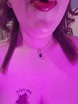 Chat XXX en directo de Doodqueen