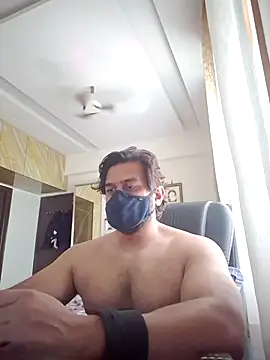 kaizercool1 Adlı Modelin Canlı XXX Sohbeti
