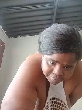 Chat XXX en directo de FunkyChubby01