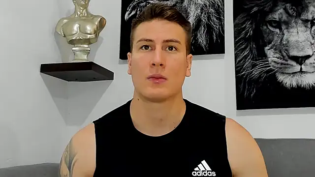 Chat +18 de AlexHarrington ao vivo
