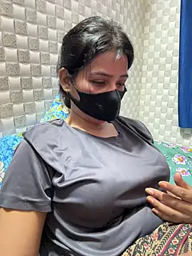Chat +18 de True_Love009 ao vivo