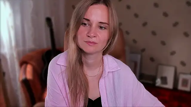 MiaSparkes' Live XXX Chat