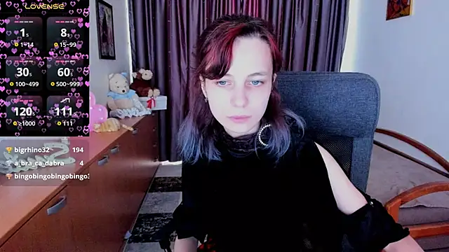 Chat +18 de MiniLysii ao vivo