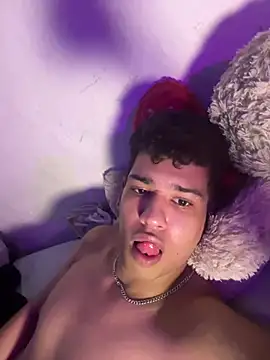 Santiago_FoxxのライブXXXチャット