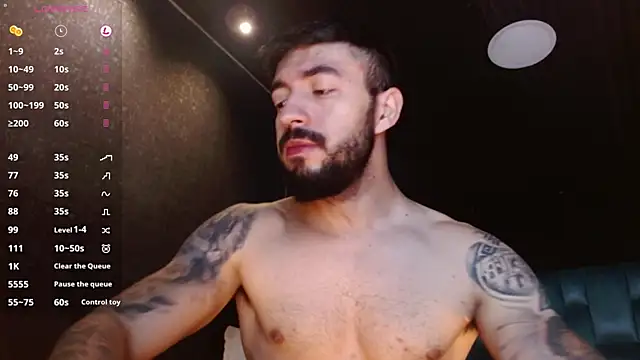 Chat +18 de MarkWalker__ ao vivo