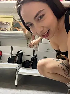 Онлайн чат XXX Holly_Play