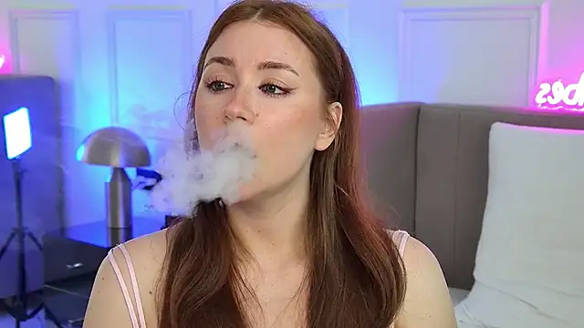 XXX chat uživo modela MeganStrane