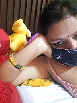 Chat +18 de SHANVII ao vivo