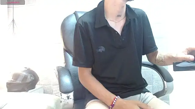 Chat XXX en directo de MykeCastle