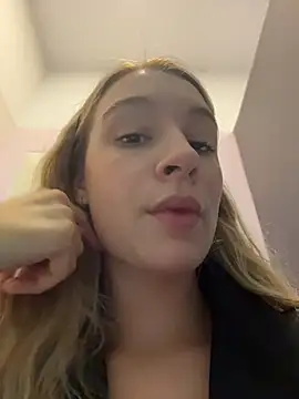 دردشة SashaCatt الجنسية المباشرة