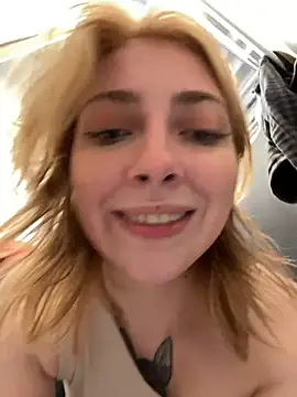 Živý XXX chat Sunny___Bunny