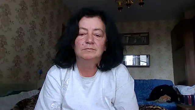 GypsiQueen2 – Live XXX-chat