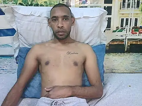 Онлайн чат XXX IndianMagicMike
