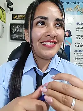 MAYE__13n Live XXX chat