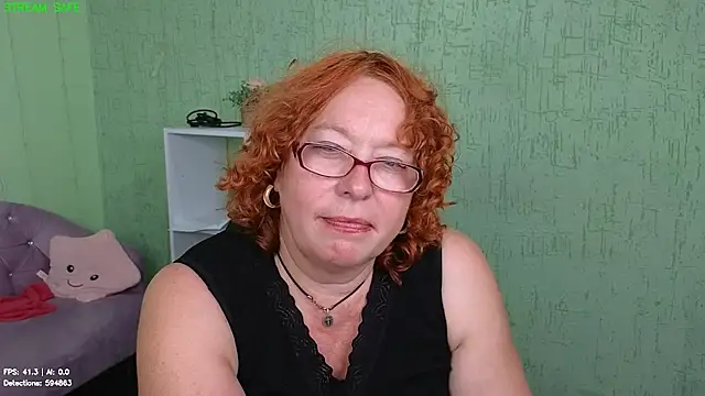 Czat XXX na żywo – Fara_Flutte