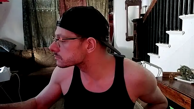 Živý XXX chat MasterDaddyCool