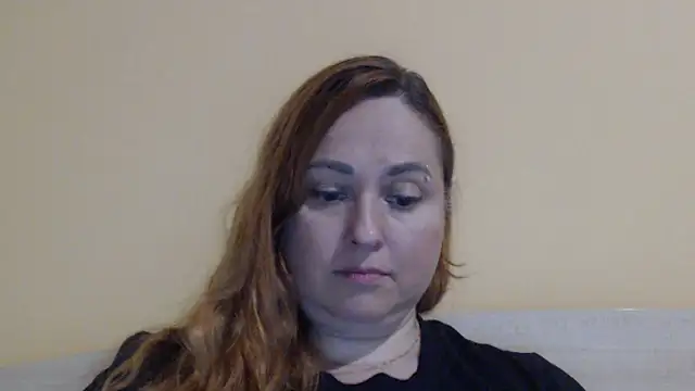 צ'אט XXX בשידור חי של Foxy_Kate3333