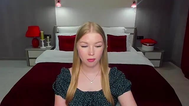 shy__lady লাইভ XXX চ্যাট