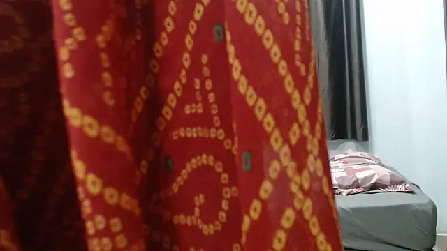 sunitha-3's Live XXX Chat