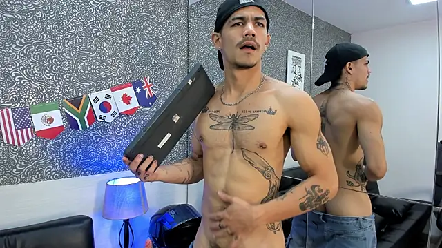 Онлайн чат XXX Jared_Cole