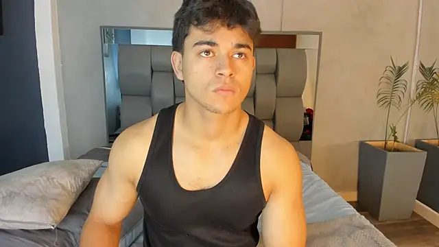 Chat XXX en directo de Charlie___Musk