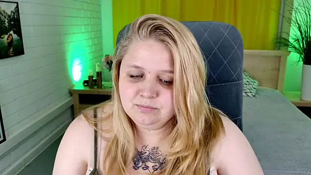 SladaDell Live XXX Chat