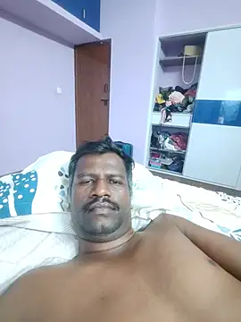 Paramkeerthi লাইভ XXX চ্যাট