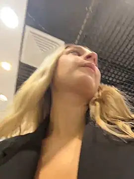 Chat XXX ao vivo de SashaCatt